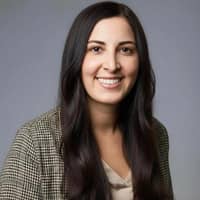 Sitter Profile Image: Lena A.