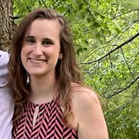 Sitter Profile Image: Laura M.