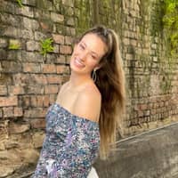 Sitter Profile Image: Taylor D.