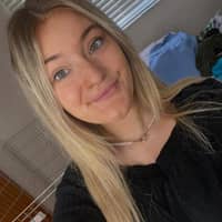 Sitter Profile Image: Kylie S.