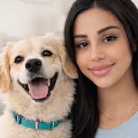 Sitter Profile Image: Lina K.