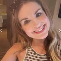 Sitter Profile Image: Rebecca H.