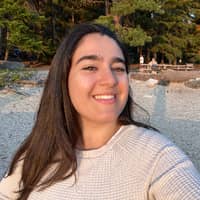 Sitter Profile Image: Lucrezia B.