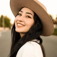 Sitter Profile Image: Nana M.