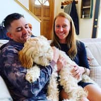 Sitter Profile Image: Chris & Hannah Y.