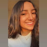 Sitter Profile Image: Claudia C.