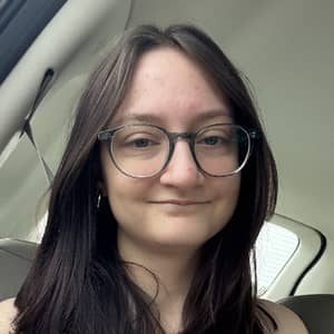 Sitter Profile Image: Emma C.