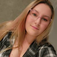 Sitter Profile Image: Emma R.