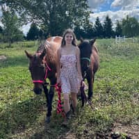 Sitter Profile Image: Emily C.