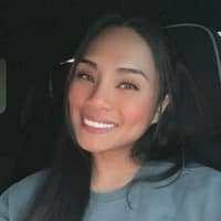 Sitter Profile Image: Sirinya Y.