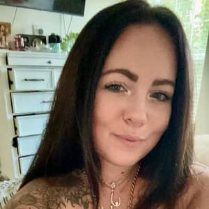 Sitter Profile Image: Shannon W.