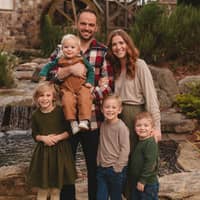 Sitter Profile Image: Dan & Becca G.