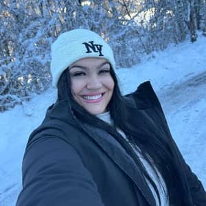 Sitter Profile Image: Camila mayra M.