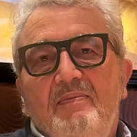 Sitter Profile Image: MIHAI P.