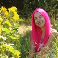 Sitter Profile Image: Malia N.