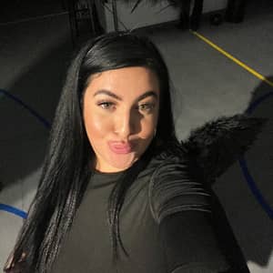 Sitter Profile Image: Yasemin O.