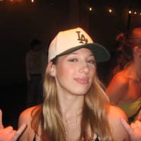 Sitter Profile Image: Lindsay K.