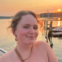 Sitter Profile Image: Courtney C.