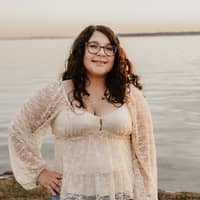 Sitter Profile Image: Arianna A.