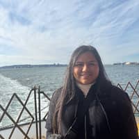 Sitter Profile Image: Perla R.