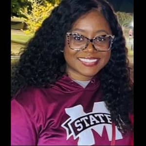 Sitter Profile Image: Kanieshawa K.