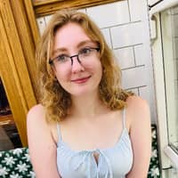 Sitter Profile Image: Abigayle K.