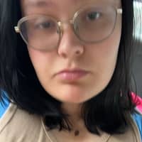 Sitter Profile Image: Zoe B.