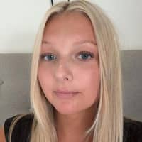 Passarens profilbild: Nellie R.