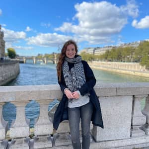 Sitter Profile Image: Monica F.