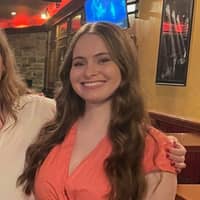 Sitter Profile Image: Ellen M.