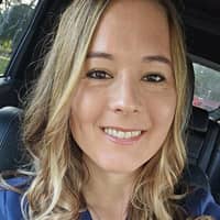 Sitter Profile Image: Janine B.