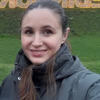 Sitter Profile Image: Victoria R.