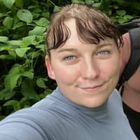 Sitter Profile Image: Leah S.