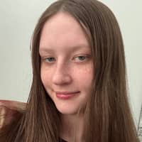 Sitter Profile Image: Hailey W.