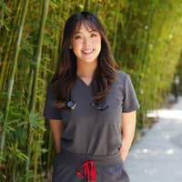 Sitter Profile Image: Vanessa & Jeffrey S.