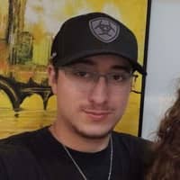 Sitter Profile Image: Riley G.