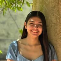 Sitter Profile Image: Casey M.