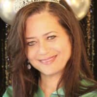 Sitter Profile Image: Stacey M.