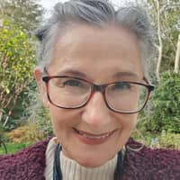 Sitter Profile Image: Imogen D.