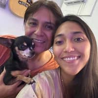 Sitter Profile Image: Deliana & Aura R.