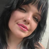 Sitter Profile Image: Aislinn T.