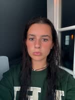 Sitter Profile Image: Madison F.