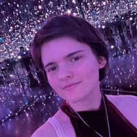 Sitter Profile Image: Caitlyn Y.