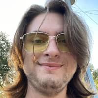 Sitter Profile Image: Hunter C.