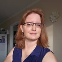 Sitter Profile Image: Julie O.