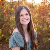 Sitter Profile Image: Emilie K.