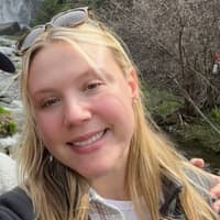 Sitter Profile Image: Chloe B.