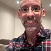 Sitter Profile Image: Shawn J.