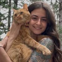 Sitter Profile Image: Danielle N.