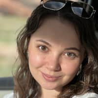 Sitter Profile Image: Iuliia M.